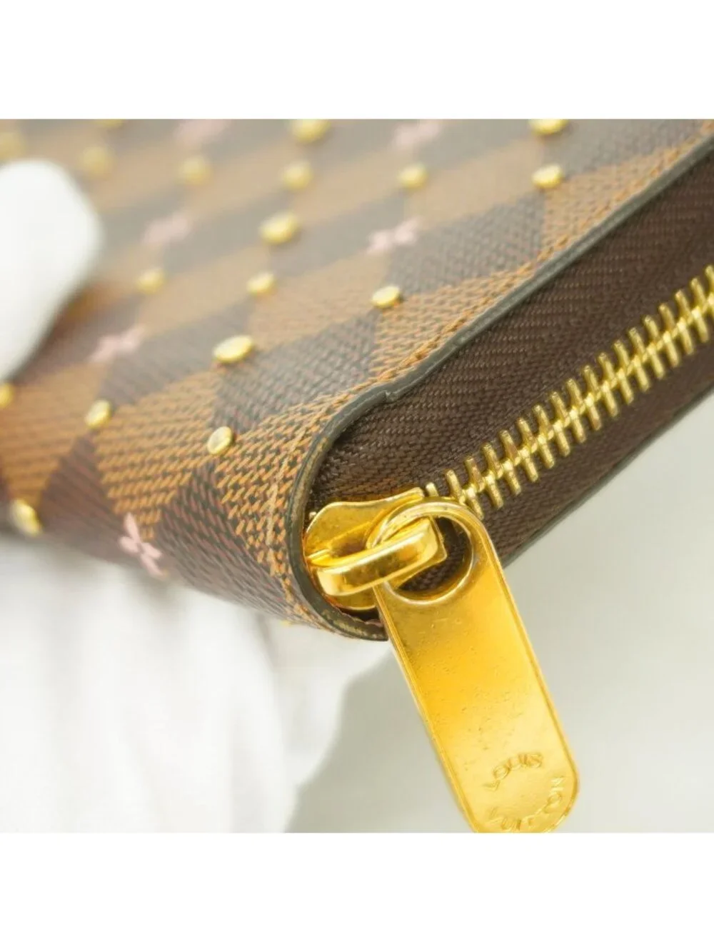 Louis Vuitton Wallet Damier Studded Zippy Ebene Rose Ballerine